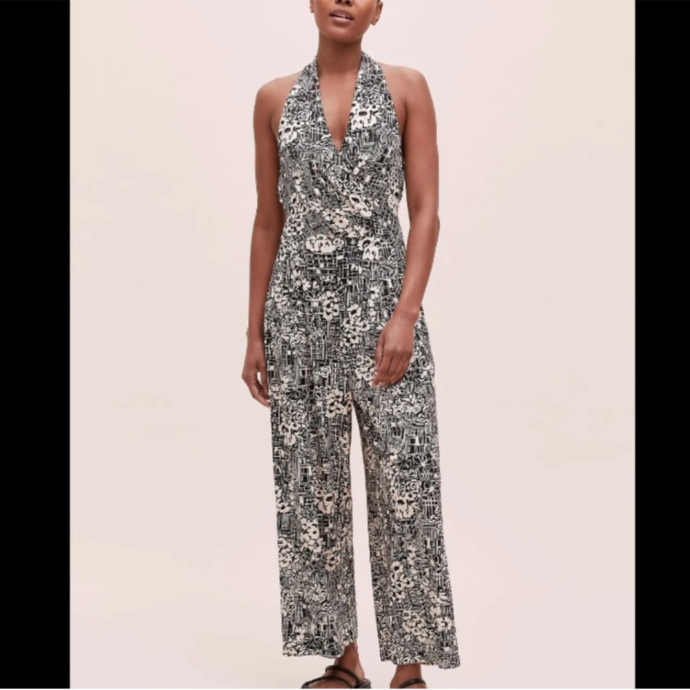 Anthropologie Giovanna Halter
Jumpsuit size Small